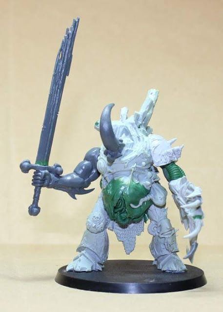 Yersinis, Demon Prince of Nurgle with Soul Grinder sword. 