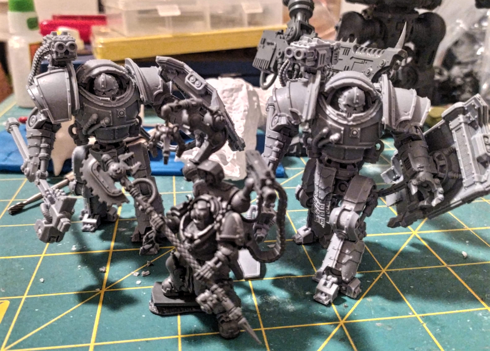 Iron Circle robots