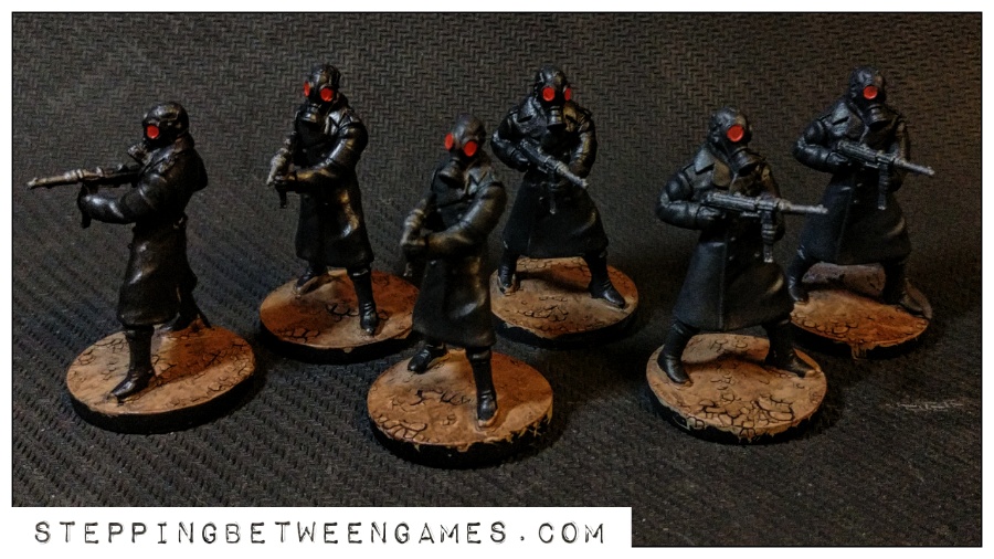 Hellboy the Boardgame: Painted miniatures nazis 3