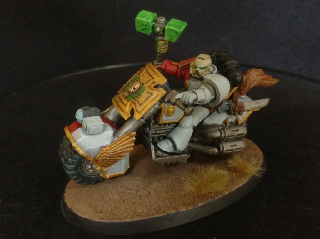 Space Marine biker captain side